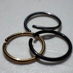 Tytanowe rozginane kółko Continuous złoty - TK-010