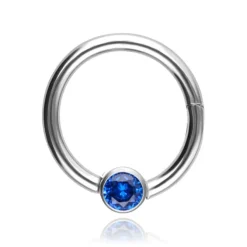 Tytanowy kolczyk kółko BCR clicker z granatową cyrkonią - srebrny - TK-080