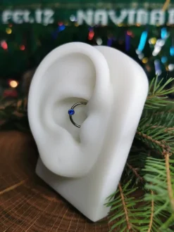 Tytanowy kolczyk kółko BCR clicker z granatową cyrkonią - srebrny - TK-080