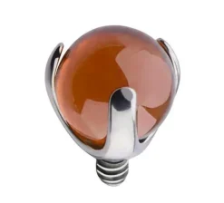 Tytanowy kolczyk labret srebrny z czerwoną cyrkonia