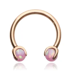 Tytanowy kolczyk podkowa w różowym złocie z jasnofioletowym opalem - TKP-004
